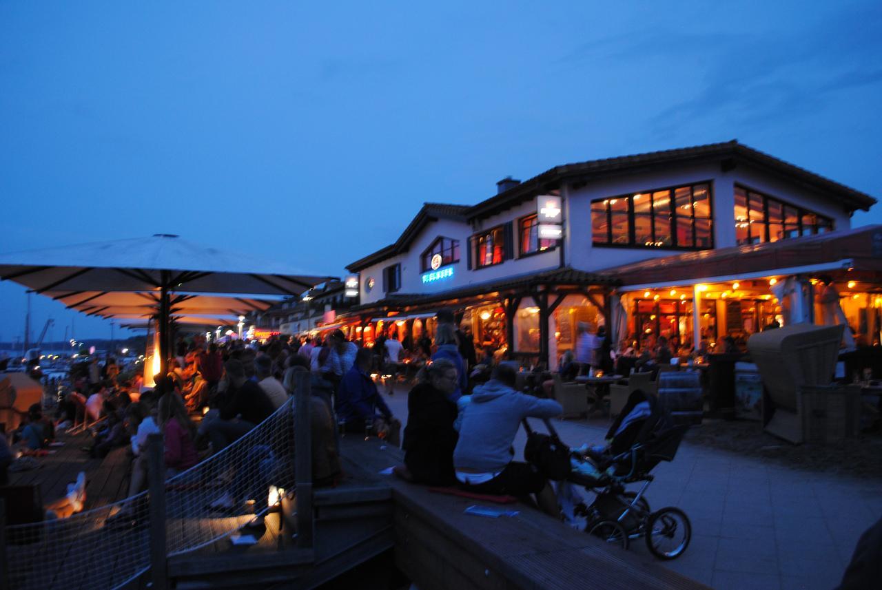 Fewo Schwalbennest Am Meer-Exklusiv-Eigener Strandzugang Kuehlungsborn Exterior photo